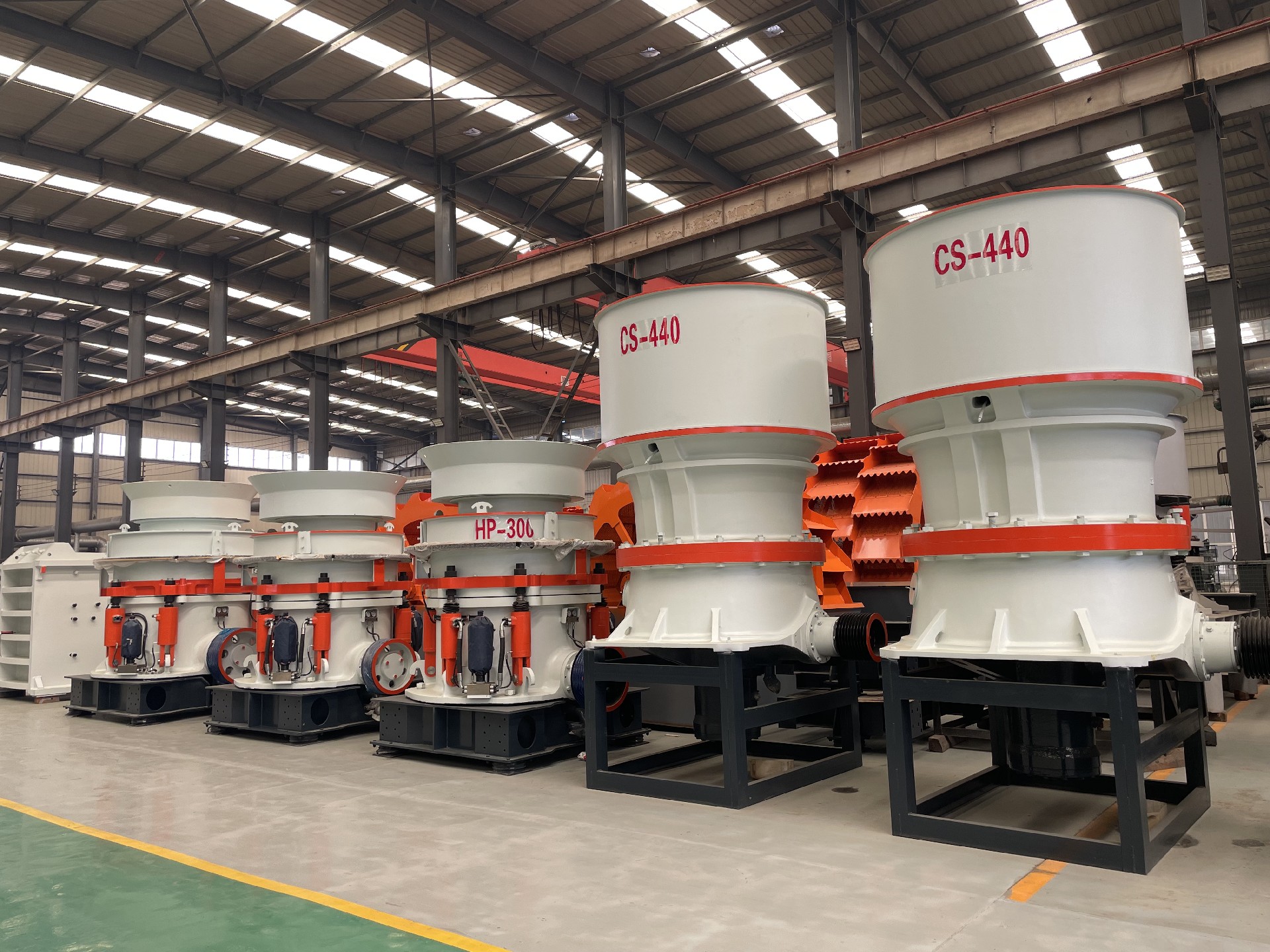HPT Multi-Cylinder Cone Crusher